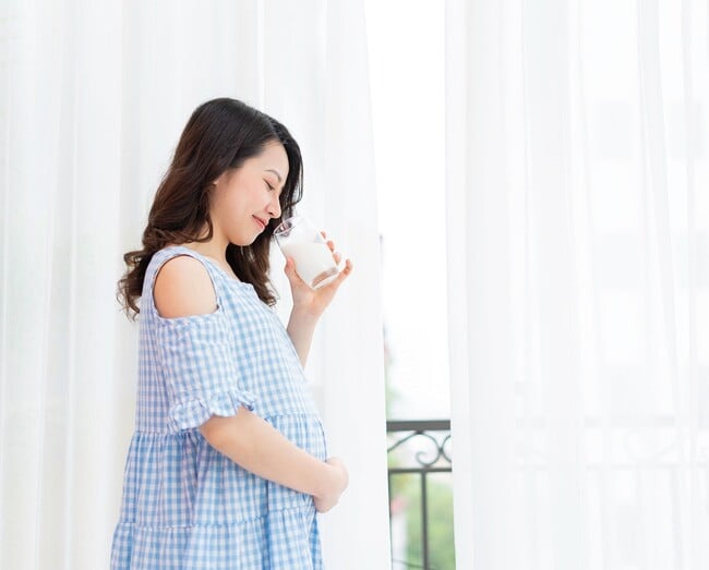 Nên uống sữa bầu khi nào là tốt nhất