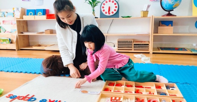 Các mức độ phát triển của trẻ theo phương pháp giáo dục Montessori